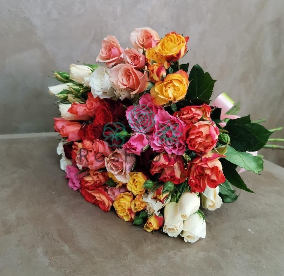 Букет цветов из: Розы в Старобачатах