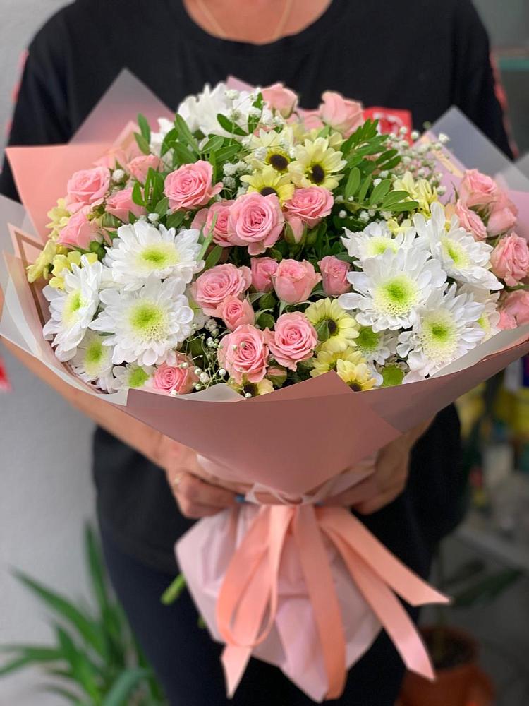 Букет цветов из: Розы и Хризантемы в Старобачатах