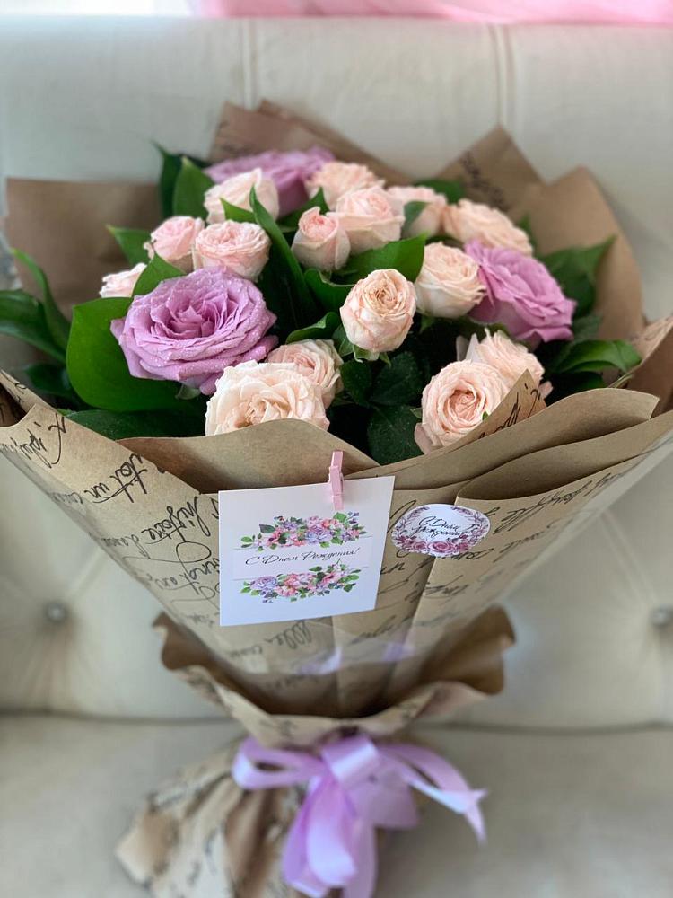 Букет цветов из: Розы в Старобачатах