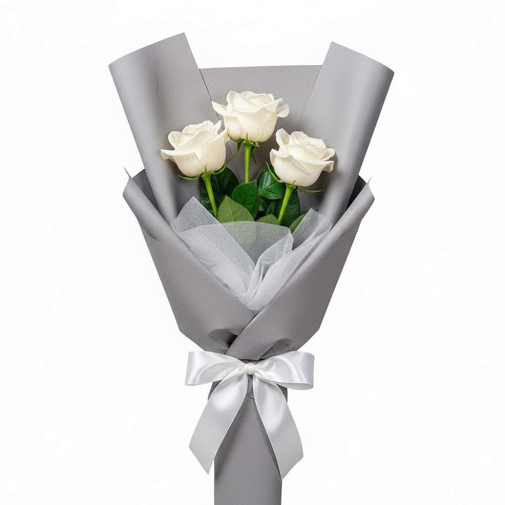 Букет 3 белые розы в Старобачатах