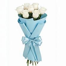 Букет 7 белых роз Проуд в Старобачатах