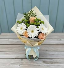 Букет цветов из:  Герберы, Розы и Хризантемы в Старобачатах