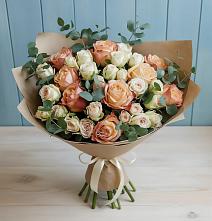 Букет цветов из:  Альстромерии и Розы #REPLACE_PRED# Старобачатах