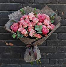 Букет цветов из:  Розы в Старобачатах